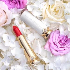 แท่งลิปสีขาว