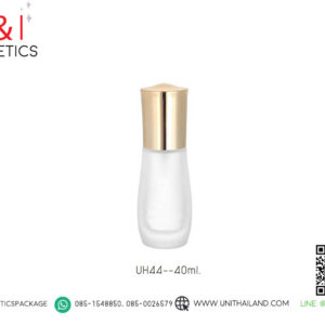 ขวดรองพื้นสีทอง