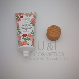 รับผลิตหลอดโฟม,โรงงานผลิตหลอดโฟม,หลอดโฟม 5 ชั้น,หลอดโฟม.หลอดเซรั่ม